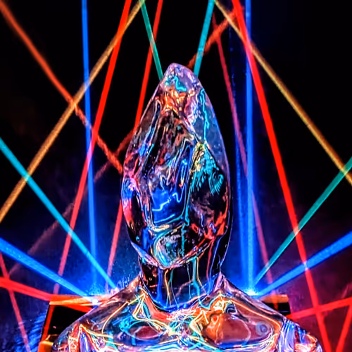 Item #59955606537675797326917814374313796460963910387106629206424555303168827719681 Media