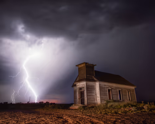 Item #57251113074943954855942840735628688179357395096498924603553152752494447689729 Media