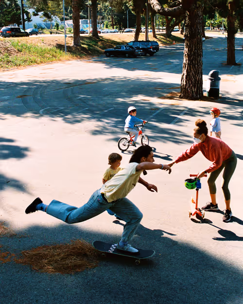 Item #74180388987835072097633391580607238135275622999050710486878638622903512334337 Media