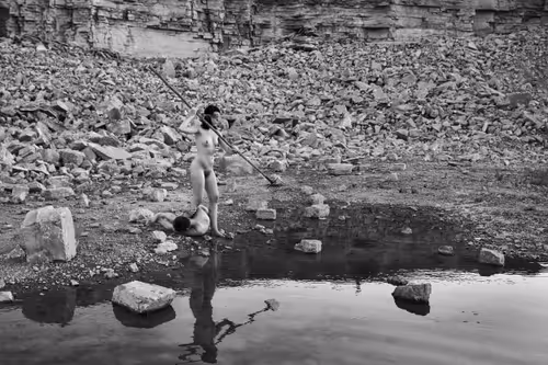 Item #81425468840217938130335513187731669853655760223415782332089084412954119503873 Media