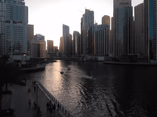 Item #13968726059347532090623550307795009463851395019365410599953870923497824321537 Media