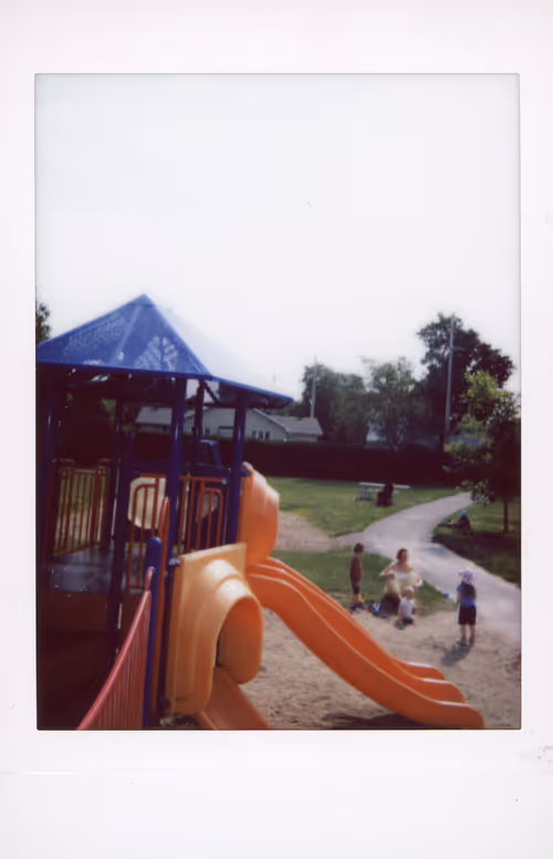 Item #106002358755633072780688393344306535131574018413591107715624238066842036338689 Media