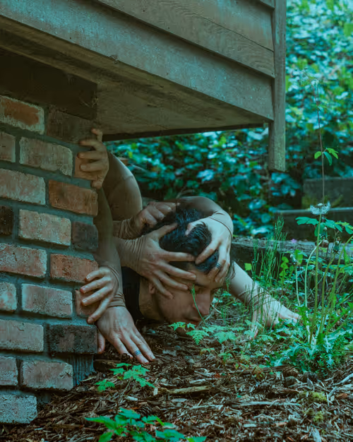 Item #27037863162219595274106965328796201644236451492369191694628585655114722705409 Media