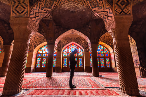 Iranian Dream YturI1vV8L
