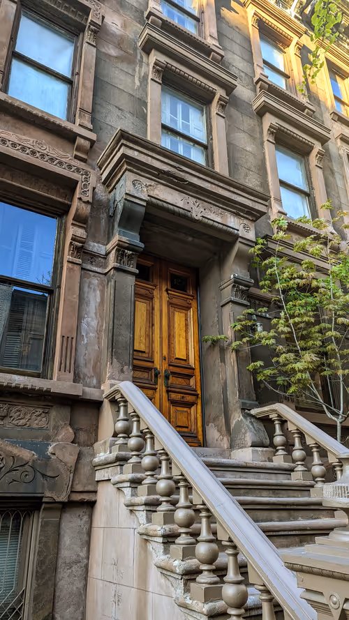 Item #7761179830358990852710235487119970468953843063900324972768669363701282766849 Media