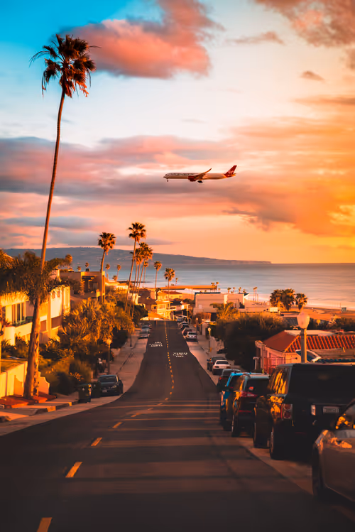 Item #91501497008151221125596935841676000512183505427004855270702190481795685810177 Media