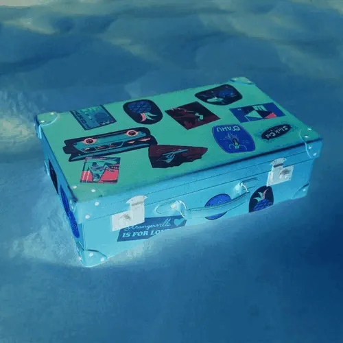 Item #22453731312709771835995715966617371957927944705615977380217226641651580010596 Media