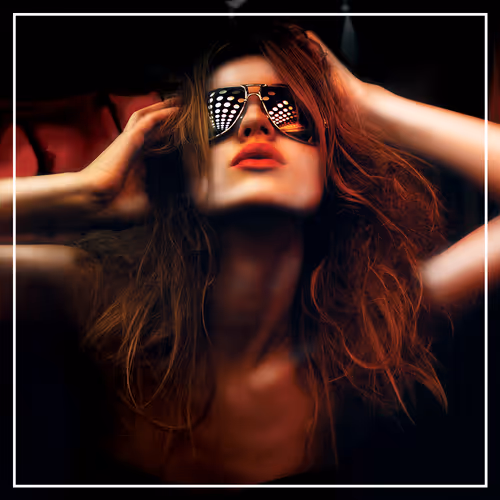 Item #106090188695290421834183638818562482922562113635831343103945085362268689924097 Media