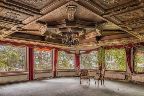 Item #12380643742834719912918023214587921165200821419383689299848195884199878590465 Media