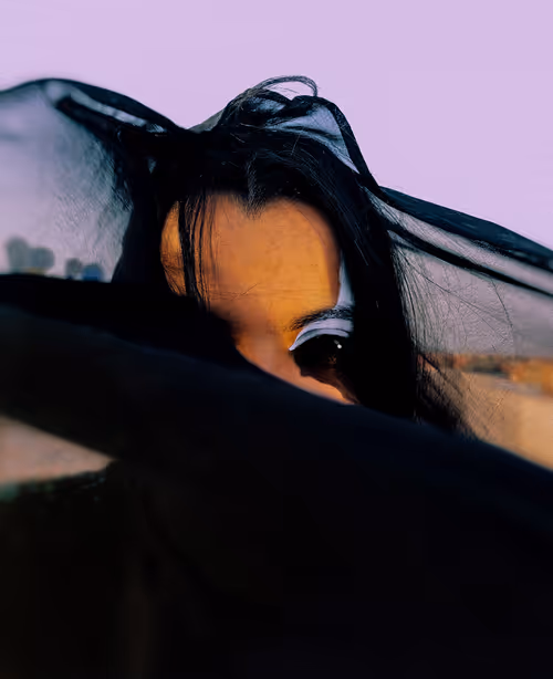 Item #63324450979353932572546796381388974853561747879606244592105116274467604004865 Media