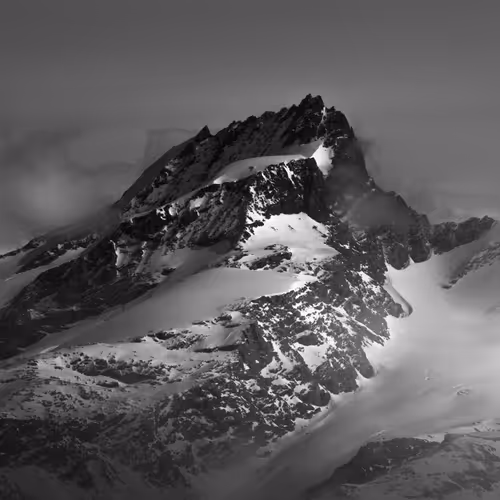 Item #9109585521216700921320633943546002484085605596253519079097705020720702029825 Media