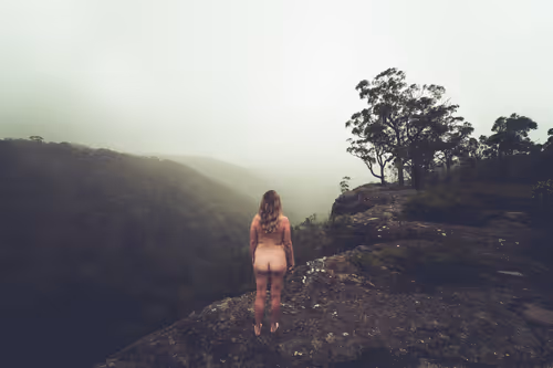 Item #61391337171317140422773218600803831211988989866451472612993262368073520775169 Media