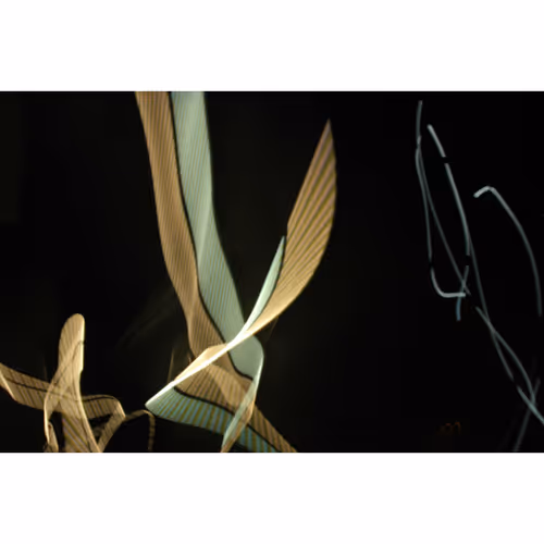 Item #89720646548455089969674592271052720382662226385340746960429332600154738393089 Media