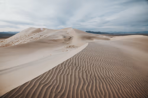 Item #54498339750312629147900213793127286863305084837877265024526474318267428110337 Media