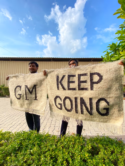 Item #61095648615370664494785655313316944739621186980333532099053857825691489276908 Media