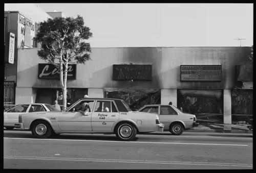 Item #92944060732368966215295016387630966585309105255455706870205160013964198805505 Media