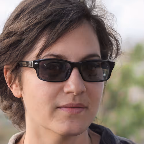 Item #77183324076494178314721640922701067107222119708236708081791527870121732210689 Media