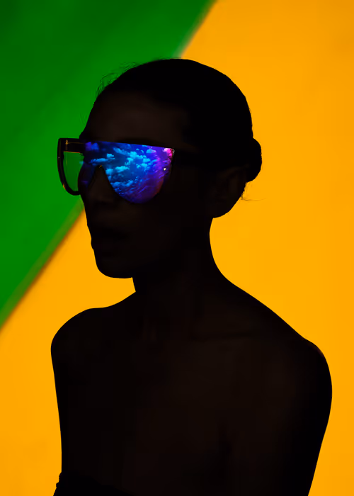 Item #30467968360351945280571718858937094864716981984802251387727797781913529221121 Media