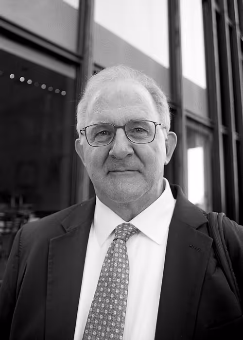 Item #94432482069751815354540584708376468151059870636483468205405615966058467819521 Media