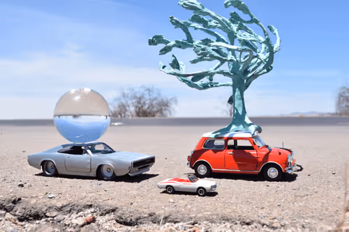 Item #4037616324694542329304373022523620429974010052352305134780993880268522651649 Media