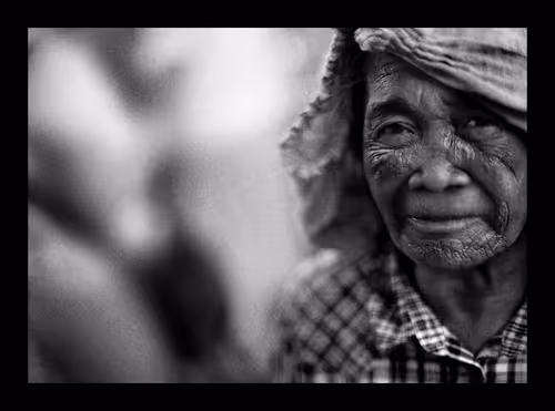 Item #84959981716225864493476618462304724133826851655422953024680602873787400060929 Media