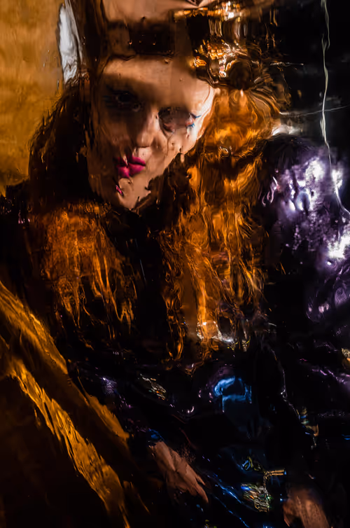 Item #59787337415897628822352940432925667088475168398776708986063847692053069692929 Media