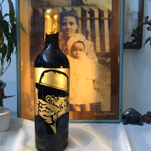 Item #39593655939985855129749082379850820769736281827755441986965108946747074381472 Media