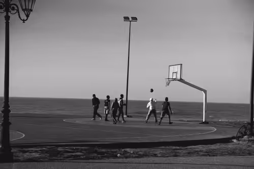 Item #44882446658105913853796509950000769097268566916228504631757224065547697651713 Media