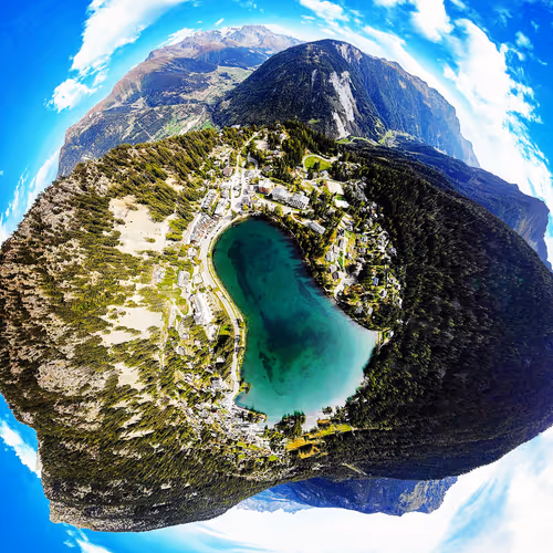 Item #84644466893257965200433656031995685000162618271864644897201096881314226765825 Media