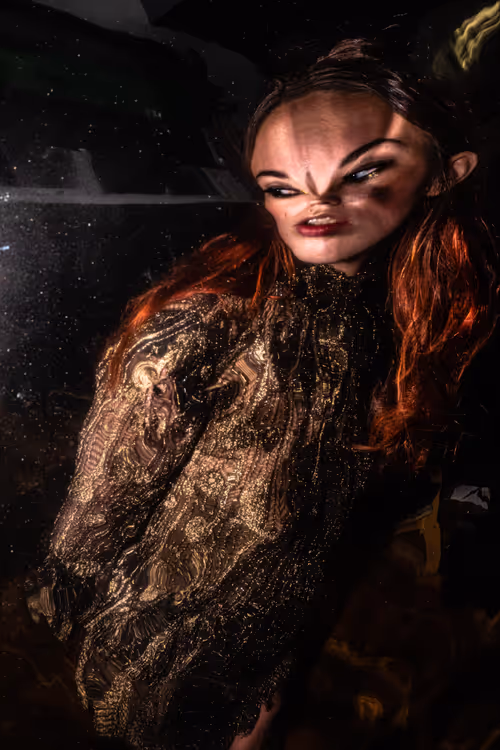 Item #59787337415897628822352940432925667088475168398776708986063847712943790620673 Media