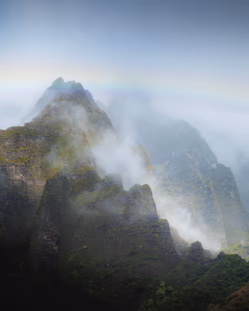 Item #59404681870809906448390957325299961742928436828892721220786848759423684313089 Media