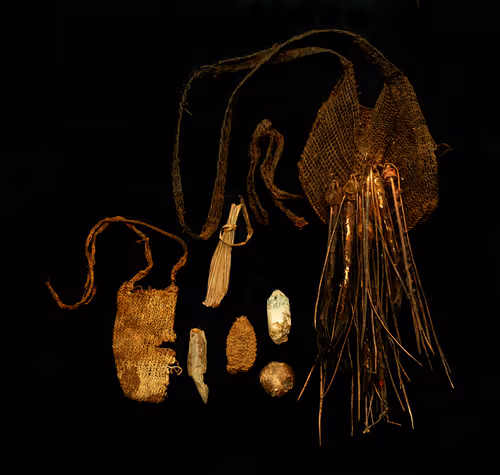 Item #13054743461556892059086844820140622319047360899879579049167545303048254390273 Media