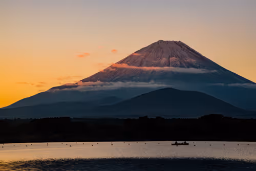 Item #108911492996146874115956011896780761878527851196280444702557873481983037800449 Media