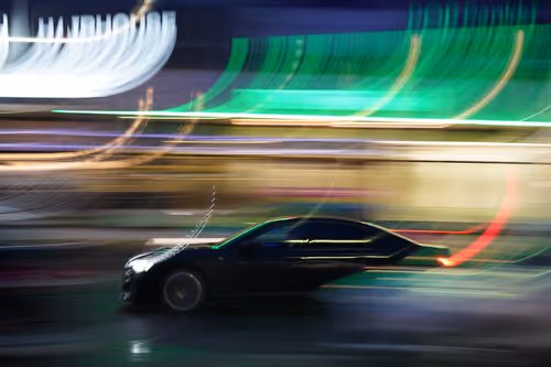 Item #368464516030324274265632033186599680231040690310388653633998288133950537739 Media