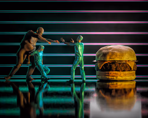 Item #25268332393812692660975676637662703943045066899124411616705996397897133850625 Media