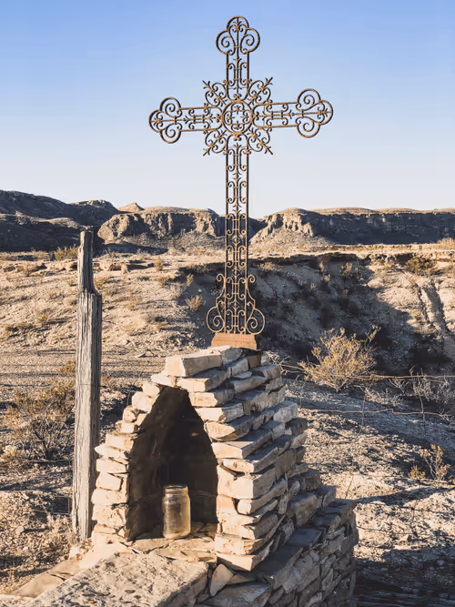 Item #42956466618878321387532578261577756492161920653755194423256676469221611274241 Media