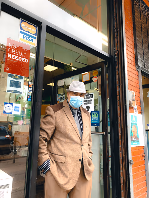 Item #33042120889451854685272695172442478807155240332106701713195592629936329850881 Media