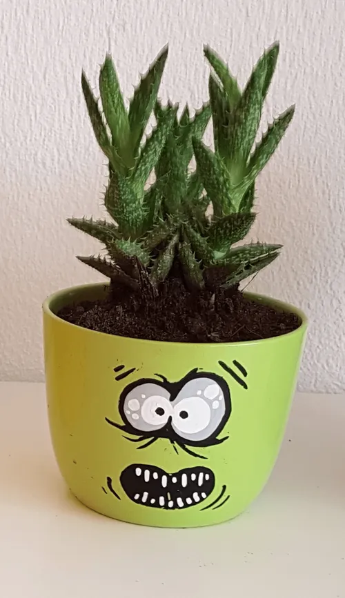 Item #70798335835530233629197068738528943663226093834277262231654145121233399709697 Media