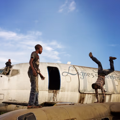 Item #5606426941725502535038272761259107725542531596447892324367451177124039229441 Media