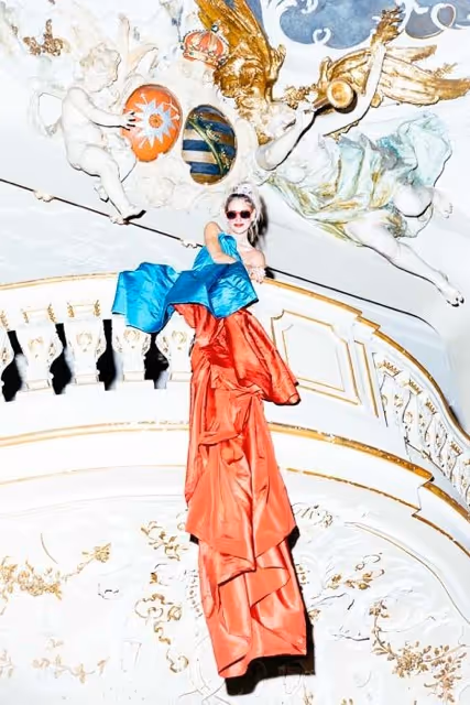 Item #72014806564370752240039049631463768349232533011793179091580200567334720503809 Media