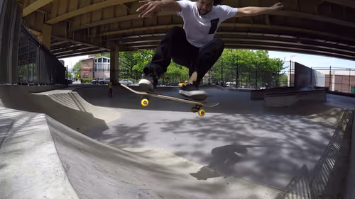 Item #83408267508132833456682495211820804283305655612987816864939849048166076776449 Media