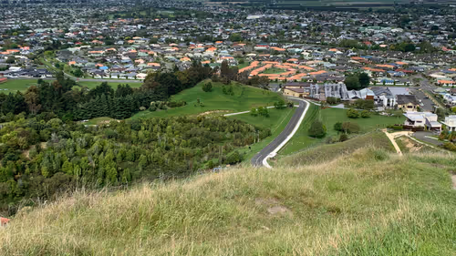 Item #100151078309057675366159992497543003968848618159963270405575559582233279856641 Media