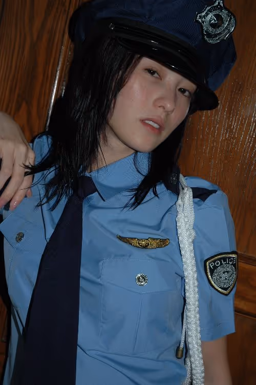 Item #114897420147735578996875144627115122561638223557948297077066948168442343063553 Media