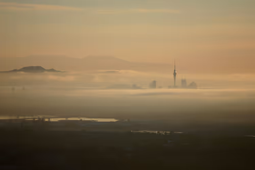 Item #93843816189578981246560604655943518308185846623120940061859981426559754960897 Media