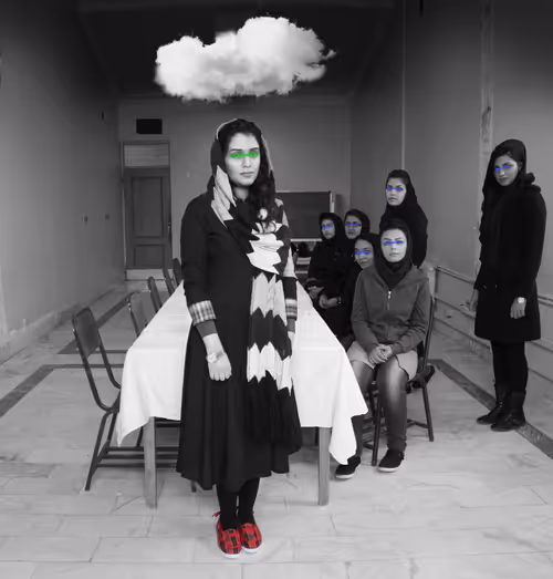 Item #495481811379815144822817045191940406025038668845752407780709994976304431105 Media