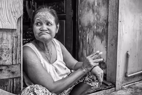 Item #32975273986494662930312712376819077050113417229570788515791893128766369562625 Media