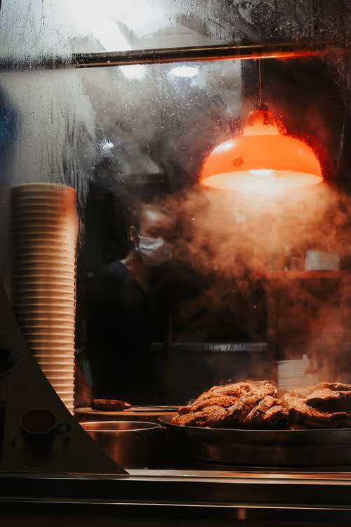 Item #72143170526386008718676072286170723353278799550687160279104313219026962612225 Media