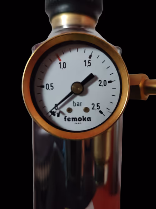 Item #109329930934788209155008892909879132811472181919204618279658857217098686398465 Media