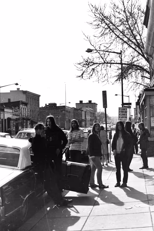 Item #103869953884735727563221393256320645863605690120870363676987596969771031068673 Media