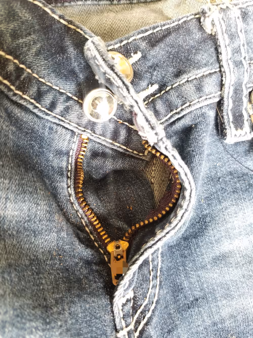 Item #83842155737933285357873813371510413453396247017039311211722984847757289717859 Media